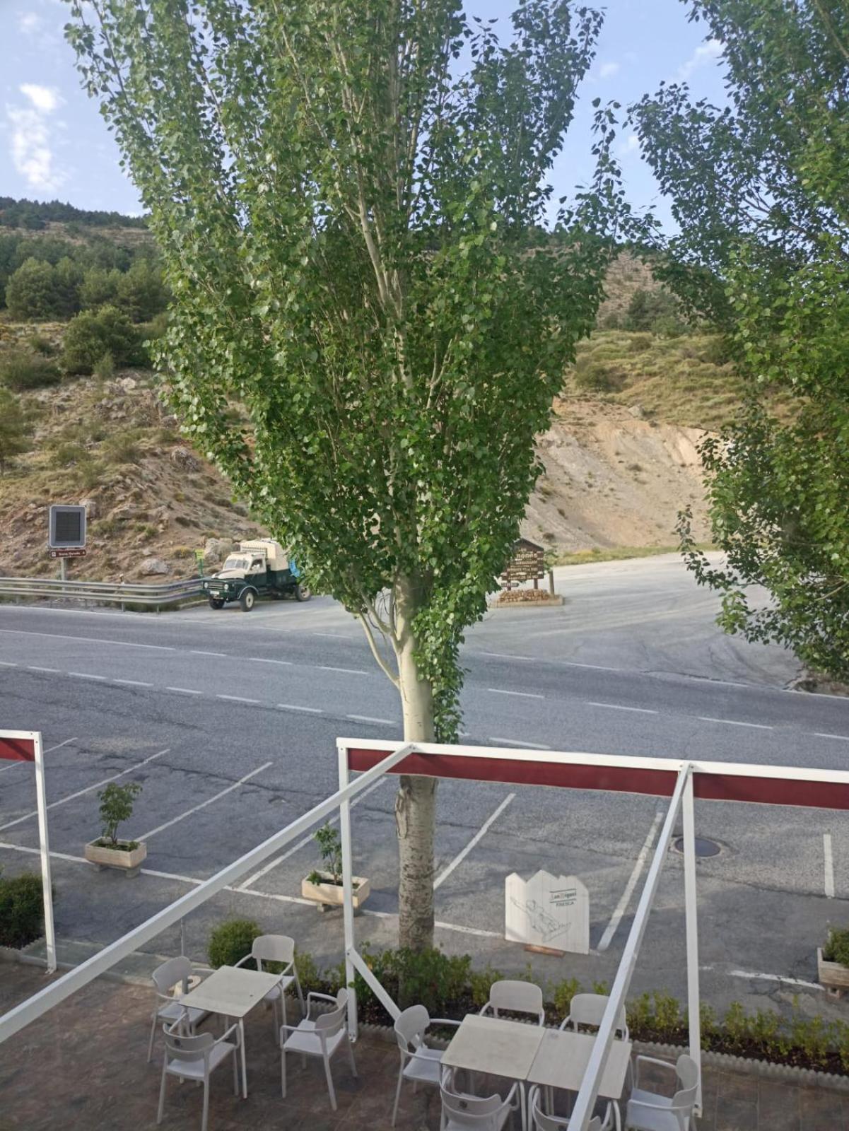 Hostal El Desvio Sierra Nevada Zewnętrze zdjęcie