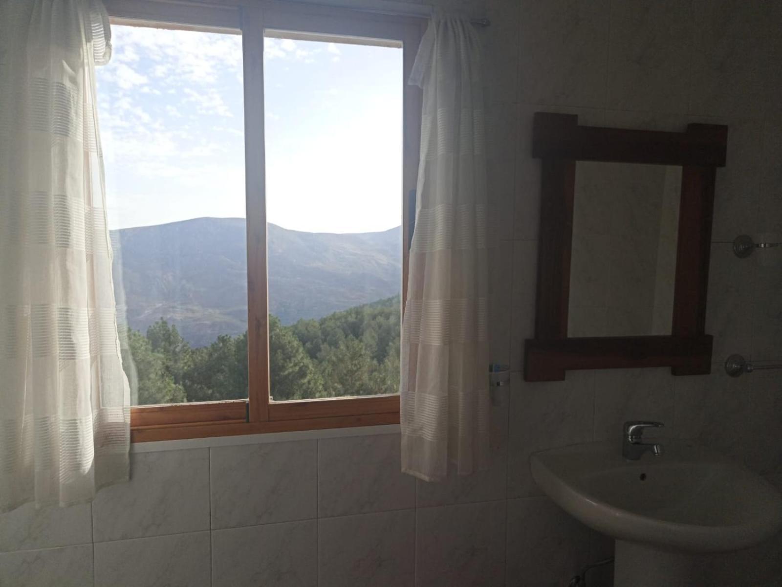 Hostal El Desvio Sierra Nevada Zewnętrze zdjęcie